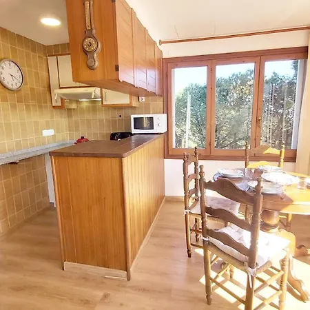 Apartment Est Benet - *