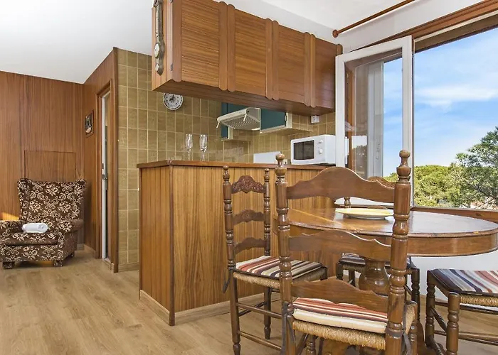 Est Benet - Apartment Calella De Palafrugell