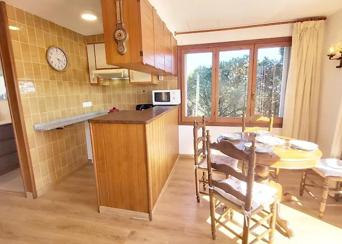 Apartment Est Benet - *